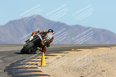media/Oct-19-2024-CVMA (Sat) [[7df39c5a0d]]/Race 8- Formula 40 MW and LW/